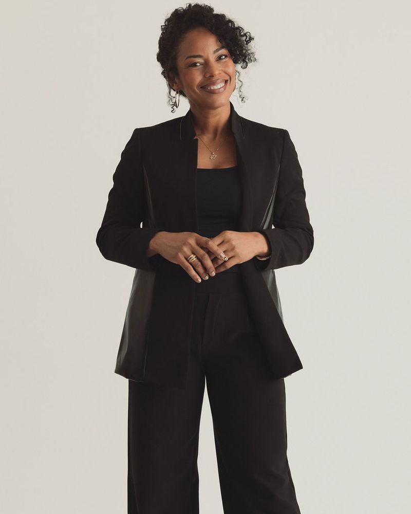 María Elena Encarnación
